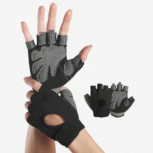 Gants de musculation personnalisés avec logo, demi-doigts, en tissu durable de couleur unie et avec support confortable pour la paume - Product Image 3