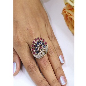 Elegante Anillo de Moissanita Ajustable de Latón Chapado en Oro de Alta Calidad para Bodas y Fiestas - Product Image 1