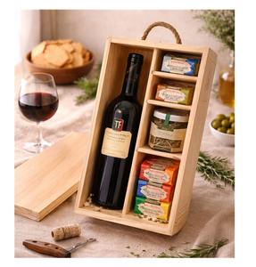 Porta botellas de madera con acabado natural para mesa de comedor, organizador de botellas de vino hecho a mano de madera maciza para cocina. - Product Image 3