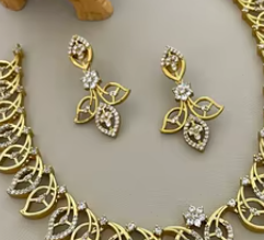 ชุดสร้อยคอคุณภาพพรีเมี่ยมพร้อมเพชรรอยัลอเมริกันและเพทายเครื่องประดับสำหรับงานแต่งงานและงานปาร์ตี้สำหรับผู้หญิง - Product Image 2