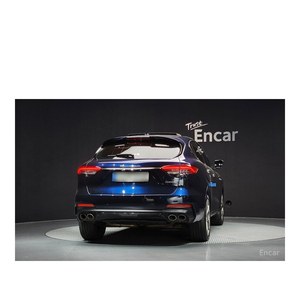 Maserati Levante 3.0 AWD Modena, modèle de septembre 2022, 42 912 km, boîte automatique, sièges en cuir, conduite à gauche, caméra arrière - Product Image 4