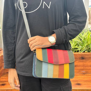 Nouveau Western élégant véritable fait à la main recycler en cuir trapu couleur sac à bandoulière haute qualité en cuir sac à main femmes côté sacs à bandoulière - Product Image 3