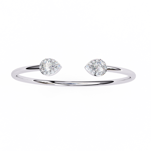 กำไลข้อมือทองคำ 14K ดีไซน์เปิด น้ำหนักเบา ประดับเพชรทรงลูกแพร์เพาะเลี้ยง ฝังแบบ Pave Setting รับรองโดย IGI เครื่องประดับคลาสสิกสุดหรู - Product Image 2