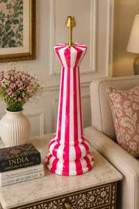 Lámpara de Mesa de Alta Calidad con Incrustaciones de Hueso y Madreperla, Hecha a Mano, para Decoración del Hogar u Hotel - Product Image 1