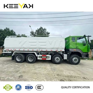 HOWO 8x4 camion-citerne à eau robuste camion-citerne à eau manuel <span class=keywords><strong>30000</strong></span> <span class=keywords><strong>litres</strong></span> 20000 <span class=keywords><strong>litres</strong></span> camions citernes à eau à vendre - Product Image 4