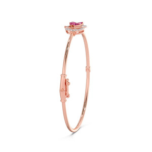 Bracelet en diamant rose à double pétale avec cadre fin en or rose et motif floral incurvé au centre - Product Image 4