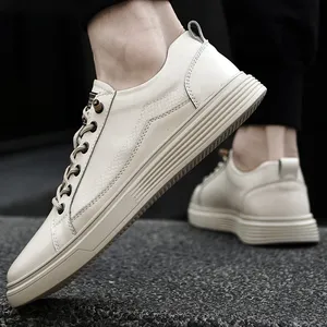 รองเท้าลำลองผู้ชายแบบผูกเชือก รุ่นใหม่ปี 2025 สำหรับฤดูใบไม้ร่วงและฤดูหนาว รองเท้าทรงคลาสสิก สวมใส่สบาย พื้นนุ่ม ทนทาน เหมาะสำหรับทำงาน - Product Image 6