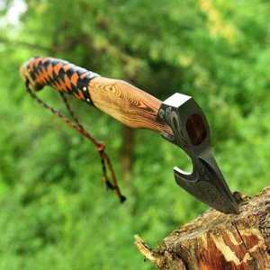 Steel Craft International Hachette Viking de qualité industrielle, tête de hache et piolet en acier au carbone de haute qualité, manche en bois d'acacia Damas - Product Image 3