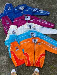 Ensemble survêtement 2 pièces streetwear hiver homme 2026 : coupe-vent à capuche personnalisé et short en nylon - Product Image 4