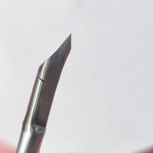 Outils à ongles en acier inoxydable, kit de manucure et pédicure, coupe-cuticules, pince à ongles, lames droites et pointues, ouverture large de la mâchoire, accessoires - Product Image 6