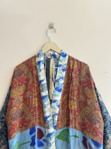 Lot de kimonos indiens en pure soie, peignoirs japonais confortables et doux en soie, robes de chambre florales, tenues de plage, vêtements de nuit pour la maison en été - Product Image 3