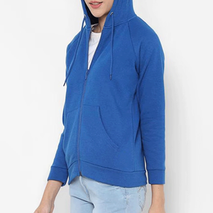 Sweat à capuche zippé en molleton de coton bleu imprimé sur mesure de qualité supérieure pour femme, avec logo frontal, respirant, mode décontractée hiver - Product Image 3