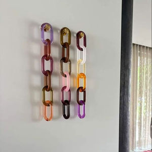 Cadena de eslabones de resina para colgar en la pared, decoración del hogar, arte moderno, rojo, rosa, forma irregular, cadena de eslabones artesanales. - Product Image 2