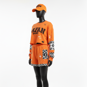 Ensemble sweat-shirt et short 100 % coton de haute qualité pour femme, en molleton mélangé confortable avec empiècements, personnalisable avec logo – Collections Femme - Product Image 4