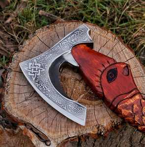 Hacha Vikinga Forjada a Mano Personalizada de BA Enterprises, Hoja de Acero con Alto Contenido de Carbono, Mango de Madera de Palisandro Tallado en 3D con Escamas de Dragón, Estilo Nórdico - Product Image 5