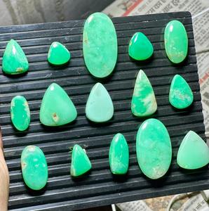 Lot de cabochons en chrysoprase verte naturelle polie, formes variées, pour la création de bijoux MAHNAJ GEMS - Product Image 3