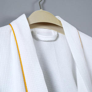 เสื้อคลุมอาบน้ำผ้าฟลานเนลเนื้อนุ่ม โพลีเอสเตอร์/คอตตอน น้ำหนักเบา คุณภาพสูง ดีไซน์ใหม่ล่าสุด สวมใส่สบาย แฟชั่นระดับพรีเมียมสำหรับผู้ชาย ปรับขนาดได้ - Product Image 6