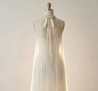 Robe de soirée sirène longue en tulle blanc simple de haute qualité, ornée de perles et de cristaux floraux, avec col halter |   Balai écologique