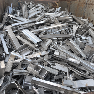 Déchets d'aluminium 6063 recyclés de qualité supérieure pour l'exportation – Matière première en billettes emballée en vrac pour acheteurs industriels mondiaux - Product Image 3