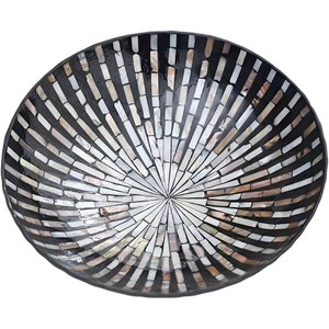 Bols en bois de teck avec incrustations de nacre, bols à fruits, design moderne du milieu du siècle, fabrication artisanale, OEM, vente en gros personnalisée |   Aqudus Saleem - Product Image 2