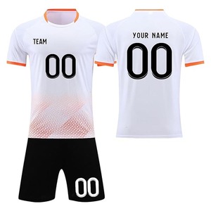 Ensemble d'uniformes de football d'été personnalisés avec nom du joueur et numéro de l'équipe, maillot et short respirants à séchage rapide, imprimés par transfert thermique - Product Image 2