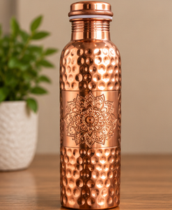 Bouteille de bien-être Chevron CopperSmith, finement ciselée, polissage miroir, design minimaliste, étanche, en cuivre pur - Product Image 4