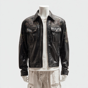 Veste en cuir de haute qualité, très élégante et stylée - Product Image 1