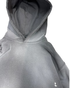 Hoodie personnalisé style streetwear, coupe décontractée oversize, en mélange de coton délavé soleil, 500 GSM, respirant, effet vintage délavé à l'acide et vieilli - Product Image 3
