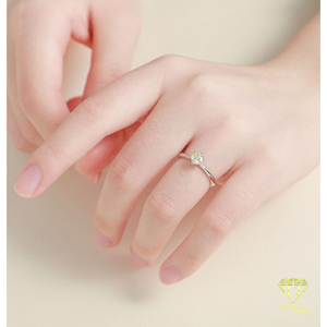 แหวนมอสซาไนต์ทรงกลมเจียระไนแบบบริลเลียนท์ เงินแท้ 925 หกขา แหวนหมั้น แหวนแต่งงานคลาสสิก ดีไซน์สั่งทำพิเศษ - Product Image 4