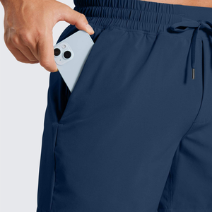 Shorts décontractés pour hommes, bleu marine uni, tricotés, avec logo frontal, séchage rapide, poches, taille mi-haute et cordon de serrage, style sport - Product Image 4
