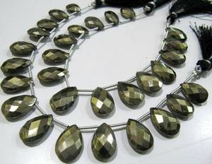 Chaîne de perles de pyrite naturelle en forme de poire facettées, 8 pouces de long - Product Image 2