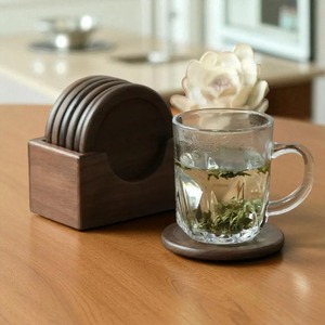Juego de Posavasos de Madera de Excelente Calidad para Café, Té y Cerveza con Acabado Pulido Suave, Disponible para Suministro Mundial - Product Image 3