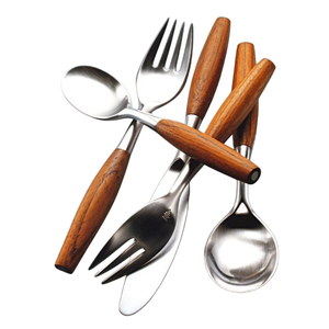 Ensemble de couverts en métal royal avec poignées côtelées, finition miroir haute brillance, résistant à la rouille, pour mariage et usage domestique - Product Image 6