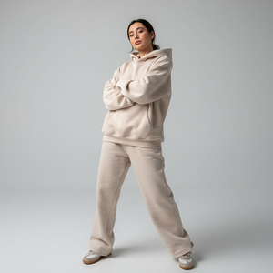Conjunto Deportivo de Alta Calidad para Mujer, Diseño Moderno Premium, Elegante y Ajustado, Conjunto Casual de 2 Piezas - Product Image 1