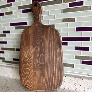 Planche à découper en bois de qualité supérieure, surface de découpe artisanale de forme personnalisée, design antidérapant, idéale pour la cuisine, la viande et les légumes - Product Image 1