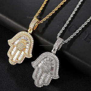 Elegante colgante de moissanita chapado en oro de 5,9 cm de largo y 3,5 cm de ancho para mujer, diseño personalizado, OEM, ODM, proveedor de joyería al por mayor - Product Image 1