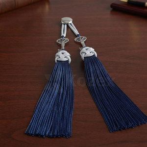 Glandes de chapeau de haute qualité avec finition douce pour la décoration d'uniformes, accessoires de mode et tenues cérémonielles - Product Image 5