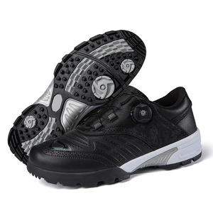 Chaussures de cricket respirantes pour hommes avec fermeture à molette et semelle en caoutchouc antidérapante - Product Image 1