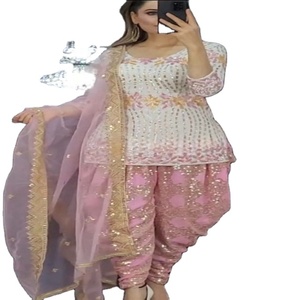 Único y hermoso Lanzamiento de verano Nuevo diseñador Party Wear Look Top Dhoti Salwar y Dupatta Totalmente cosido Listo para usar - Product Image 1