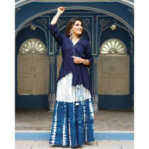 Magnifique ensemble jupe et haut pour femme en coton/fibre de bambou respirant bleu marine, avec haut à manches trois-quarts, taille XS - Product Image 5