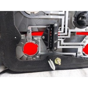 ไฟท้ายขวามือสองสำหรับรถ S-class รุ่น A2208200264 - Product Image 5