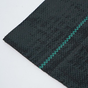 Vente flash : Tapis anti-mauvaises herbes en <span class=keywords><strong>géotextile</strong></span> <span class=keywords><strong>pour</strong></span> jardin, tissu paysager avec trous <span class=keywords><strong>pour</strong></span> les fraises, couverture du sol, lutte contre les mauvaises herbes - Product Image 3