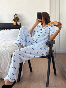 Conjunto de Pijamas de Alta Calidad para Mujer, 2 Piezas, Ligero, 100% Seda, Térmico, Elegante, Ropa de Dormir, Logotipo Personalizado, OEM, Venta al Por Mayor - Product Image 3