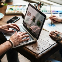 Platform Pembuat Situs Web dan Toko E-commerce AI Generasi Berikutnya untuk Pembuatan Toko Online Instan dan Desain Web