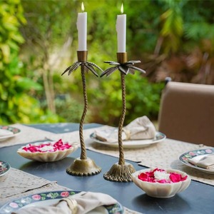 Portavelas de latón con forma de palmera, ideal para decoración del hogar, sala de estar, dormitorio y mesas de estilo tropical. Venta al por mayor desde India. - Product Image 5