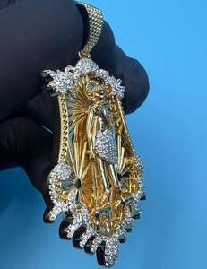 Colgante de San Lázaro, Protección Espiritual, Joyería Cristiana, Colgante Hip Hop, Colgante de Plata 925, Medallón con Incrustaciones, Collar Católico - Product Image 2