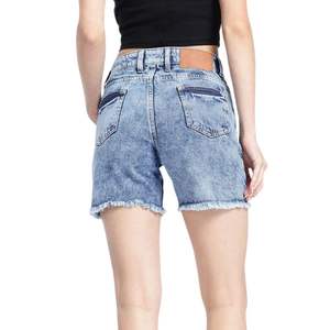 กางเกงยีนส์ขาสั้นสีฟ้าอ่อนแบบขาดๆ เอวสูง ขอบรุ่ย สำหรับผู้หญิง ชุดฤดูร้อน - Product Image 2