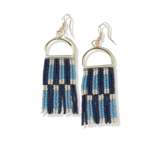 Pendientes Largos Boho con Borlas de Flores Pequeñas y Cuentas de Semillas, Hechos a Mano en México, Marca Lancui - Product Image 1