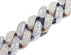 Pulsera de Diamantes Moissanite VVS de Diseño con Engaste Artesanal para Amantes de la Joyería Premium, Disponible para Venta al Por Mayor - Product Image 4