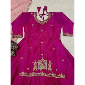 Designer Multi Aiguille Broderie Travail Lehenga Séquence Top pour Robes de Bal - Product Image 3